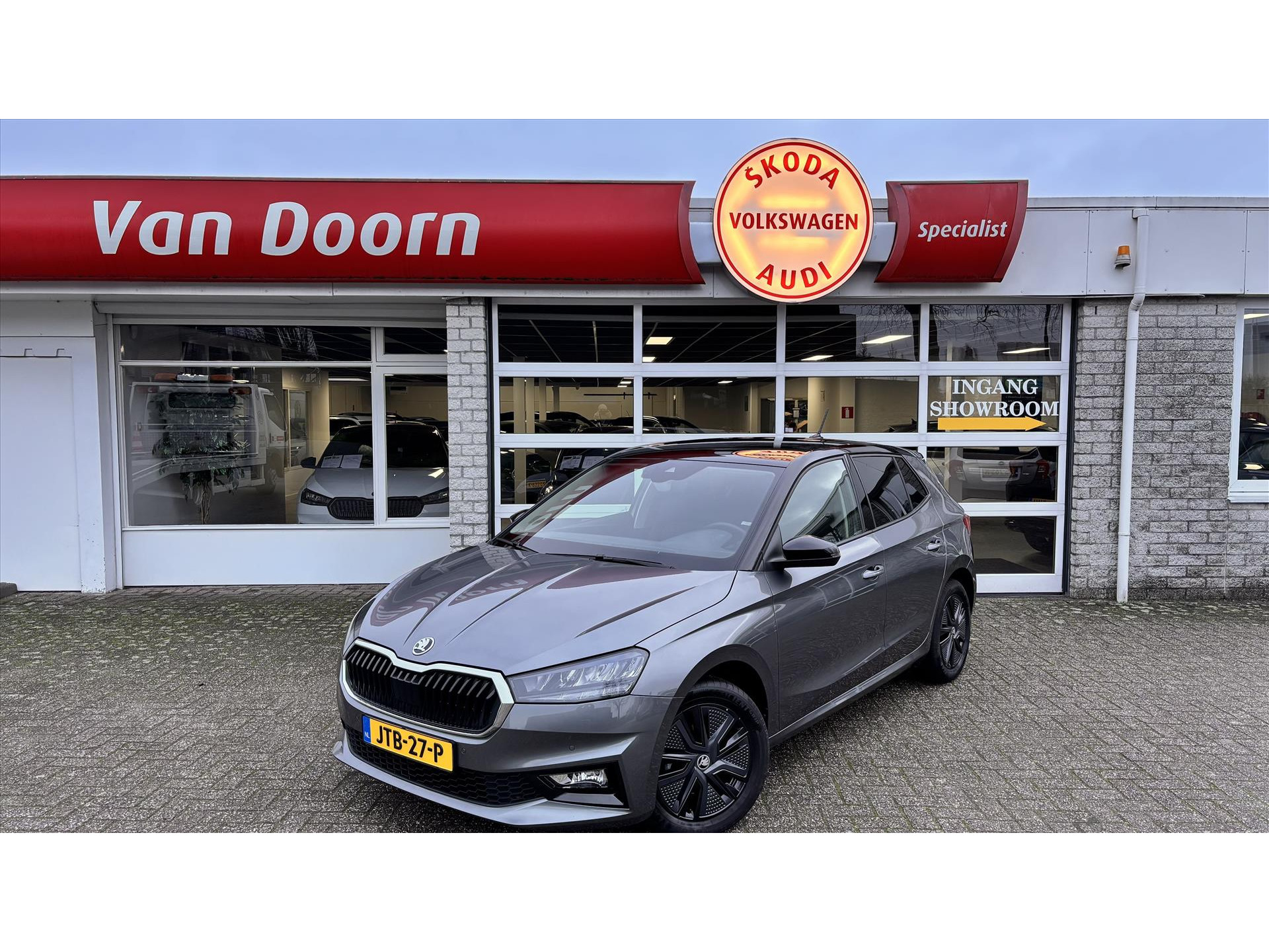 50419438